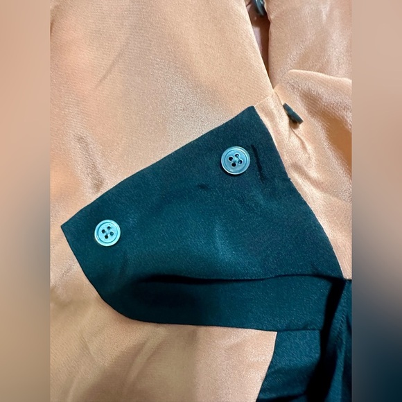 Authentic Marc Jacobs Pink and Black Blouse Button & Bow Back Size 0 - Picture 8 of 9